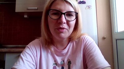 Житомиряни скаржаться, що чергу у "Прозорий офіс" займають ще з ночі Житомиряни скаржаться, що чергу у "Прозорий офіс" займають ще з ночі