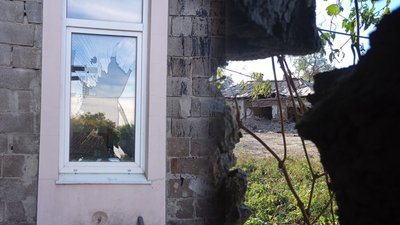 Внаслідок обстрілу Харкова 9 вересня постраждав храм: після атаки РФ там відбулося вінчання Внаслідок обстрілу Харкова 9 вересня постраждав храм: після атаки РФ там відбулося вінчання
