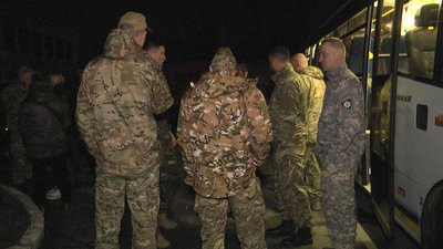 "Всі їдуть перемагати": перші добровольці бригади "Лють" з Волині вирушили на бойове злагодження "Всі їдуть перемагати": перші добровольці бригади "Лють" з Волині вирушили на бойове злагодження