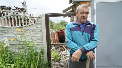 "Це тільки під знесення": Росія вдарила ракетами по приватних будинках у Чугуєві "Це тільки під знесення": Росія вдарила ракетами по приватних будинках у Чугуєві