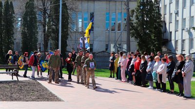 На Чернігівщині поховали бійця Богдана Новіка