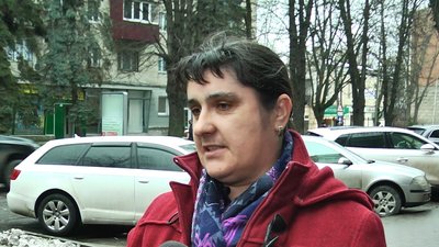 На фото Тетяна, мати полоненого військового медика Павла. 16 грудня 2022 рік.