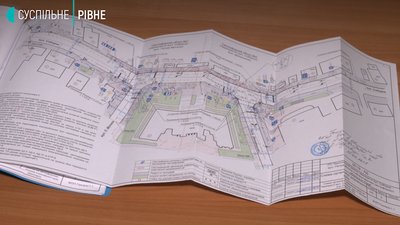 Спочатку з'явився макет: у Рівному на вулиці збирають підписи, щоб встанови світлофор Спочатку з'явився макет: у Рівному на вулиці збирають підписи, щоб встанови світлофор