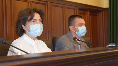 Генпрокурорка України Ірина Венедіктова та новий очільник Полтавської обласної прокуратури Антон Столітній Генпрокурорка України Ірина Венедіктова та новий очільник Полтавської обласної прокуратури Антон Столітній