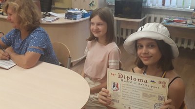 Херсонські школярі очолили одну з номінацій у міжнародному конкурсі "Париж - Торонто" Херсонські школярі очолили одну з номінацій у міжнародному конкурсі "Париж - Торонто"