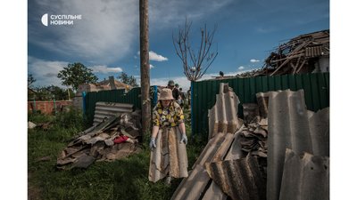 Волонтери у чернігівських селах Волонтери у чернігівських селах