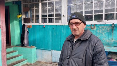 "Вулиць тут уже немає". Як живе село на Сумщині, в якому залишилося четверо жителів "Вулиць тут уже немає". Як живе село на Сумщині, в якому залишилося четверо жителів