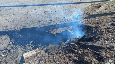 Наслідки влучання безпілотника у Сумах