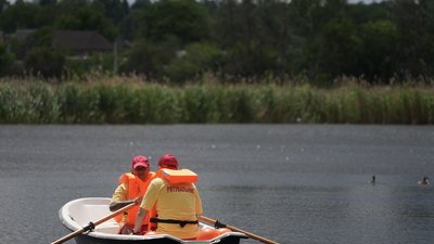 рятувальники на воді