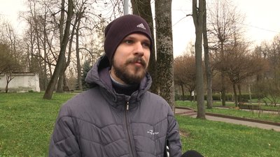 У Житомирі в парку культури і відпочинку розпочали косметичний ремонт дитячих атракціонів У Житомирі в парку культури і відпочинку розпочали косметичний ремонт дитячих атракціонів
