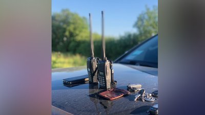 На Житомирщині прикордонники затримали літак, який незаконно злетів з Румунії На Житомирщині прикордонники затримали літак, який незаконно злетів з Румунії