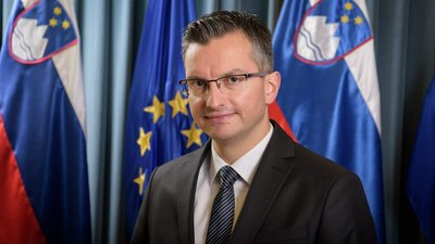 "Арсенал вичерпується": Словенія заявила про передачу Україні 35 бойових машин піхоти