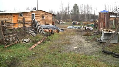 На Житомирщині погорільці з Магдина продовжують відбудовувати оселі, які згоріли навесні На Житомирщині погорільці з Магдина продовжують відбудовувати оселі, які згоріли навесні