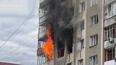Пожежа, обстріл, атака РФ, ДСНС, БпЛА, дрон, шахед, Франківськ