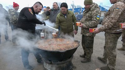 бограч плов волонтери допомога страви військовослужбовці ЗСУ Райгородок Донецька область бограч плов волонтери допомога страви військовослужбовці ЗСУ Райгородок Донецька область