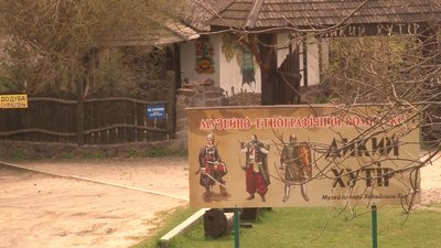 скульптури