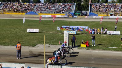 Спідвей: у Рівному стартував фінал юнацького чемпіонату Європи Спідвей: у Рівному стартував фінал юнацького чемпіонату Європи