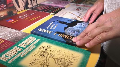 Врятувала книги з-під Бахмута Врятувала книги з-під Бахмута