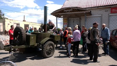 Польова кухня у Чернігові: роздали 900 порцій польської національної страви – бігосу