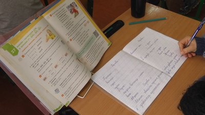 У громаді на Хмельниччині змінюють школу посеред року. У чому причина