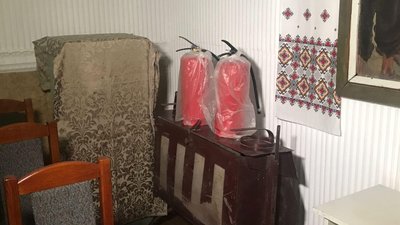 У Кропивницькому перевіряють пожежну безпеку на виборчих дільницях У Кропивницькому перевіряють пожежну безпеку на виборчих дільницях