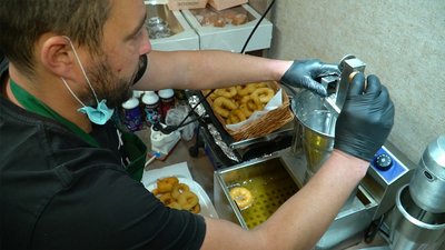 Майстерню пончиків відкрив у Вінниці колишній АТОвець