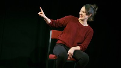 "Погань": чорна комедія про делікатні речі в персональному шоу Фібі Воллер-Брідж "Погань": чорна комедія про делікатні речі в персональному шоу Фібі Воллер-Брідж