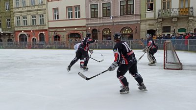 У Львові відзначили День хокею