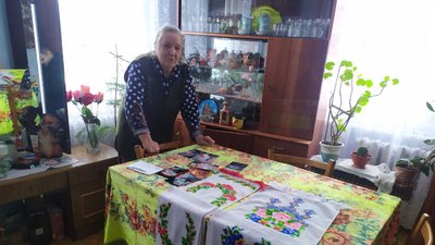 "Це допомагає жити": 84-річна вінничанка вишиває сорочки, рушники, скатерки "Це допомагає жити": 84-річна вінничанка вишиває сорочки, рушники, скатерки