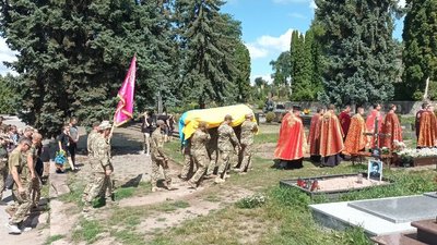 Похорон загиблого військового Євгена Щеннікова Похорон загиблого військового Євгена Щеннікова