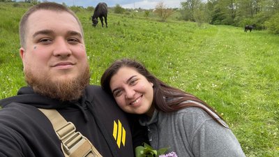 Отримала обручу після його загибелі — спогади нареченої про полеглого бійця Дворфа з Чернівців Отримала обручу після його загибелі — спогади нареченої про полеглого бійця Дворфа з Чернівців