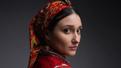 Українці продемонструвати унікальне вбрання сторічної давнини Українці продемонструвати унікальне вбрання сторічної давнини