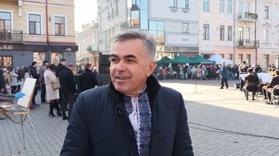 "Мистецький бій за Україну": у Тернополі відзначили день працівників культури