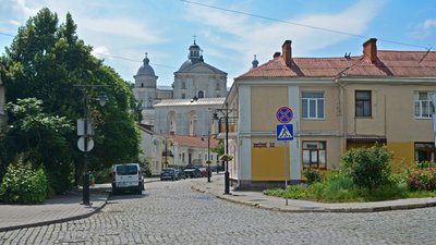 Погода Луцьк Волинь 22-24 травня, вулиця Кафедральна в Луьцку, Старе місто Луцьк
