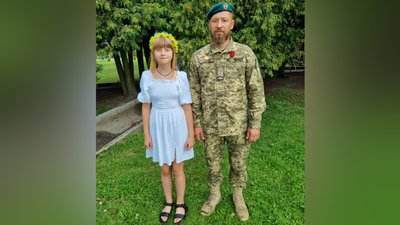 Залужний нагородив "Золотим хрестом" військового з Волині Залужний нагородив "Золотим хрестом" військового з Волині