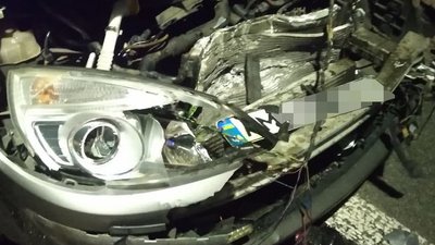 На Житомирщині зіткнулися вантажівка та легковик – один з водіїв сів за кермо нетверезим На Житомирщині зіткнулися вантажівка та легковик – один з водіїв сів за кермо нетверезим