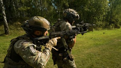 Декілька ліній оборони та цілодобова аеророзвідка: як українські військові протидіють ДРГ на Чернігівщині Декілька ліній оборони та цілодобова аеророзвідка: як українські військові протидіють ДРГ на Чернігівщині