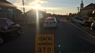 Смертельна ДТП на Закарпатті: одна людина загинула, троє — травмовані