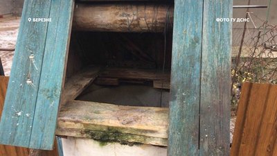На Рівненщині чоловіка витягали з восьмиметрового колодязя На Рівненщині чоловіка витягали з восьмиметрового колодязя