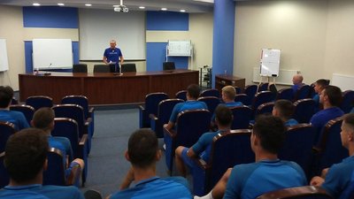 ФК "Чорноморець"