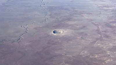 Австралійські геологи визначили найстаріший кратер на планеті