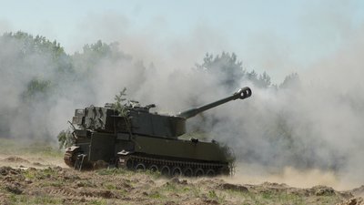 Норвезькі самохідні гаубиці М109А3 вже на передовій — Залужний