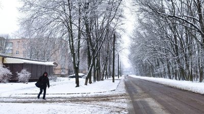 Прибирання снігу в березні 2024 року в Умані Прибирання снігу в березні 2024 року в Умані