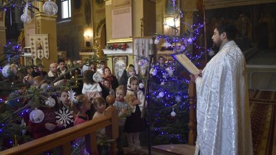 Розклад богослужінь на Різдво 25 грудня