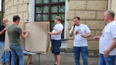 "Підтримай українську книжку". Фото: Суспільне "Підтримай українську книжку". Фото: Суспільне