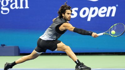 Карлос Алькарас у найдовшому в історії чвертьфіналі US Open в історії