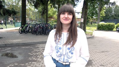 В ліцеї №2 у Луцьку розширили велопарковку до сотні місць В ліцеї №2 у Луцьку розширили велопарковку до сотні місць