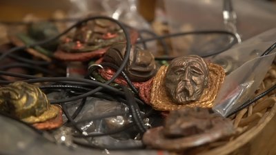 Запорізьке подружжя майстрів створило понад тисячу робіт у різних техніках Запорізьке подружжя майстрів створило понад тисячу робіт у різних техніках