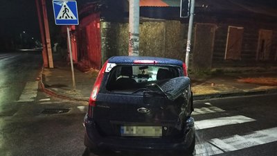 У нічній ДТП у Житомирі загинув водій фургона У нічній ДТП у Житомирі загинув водій фургона
