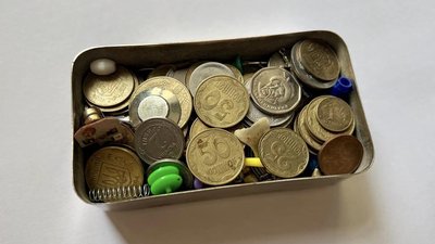 Сторонні тіла, які ковтали діти. Колекція дитячого хірурга Олександра Колодія Сторонні тіла, які ковтали діти. Колекція дитячого хірурга Олександра Колодія